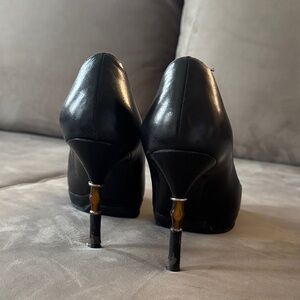 Gucci bamboo Elegant Black Leather Women's Heels